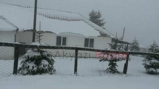 YAYLALAR BEYAZA BÜRÜNDÜ