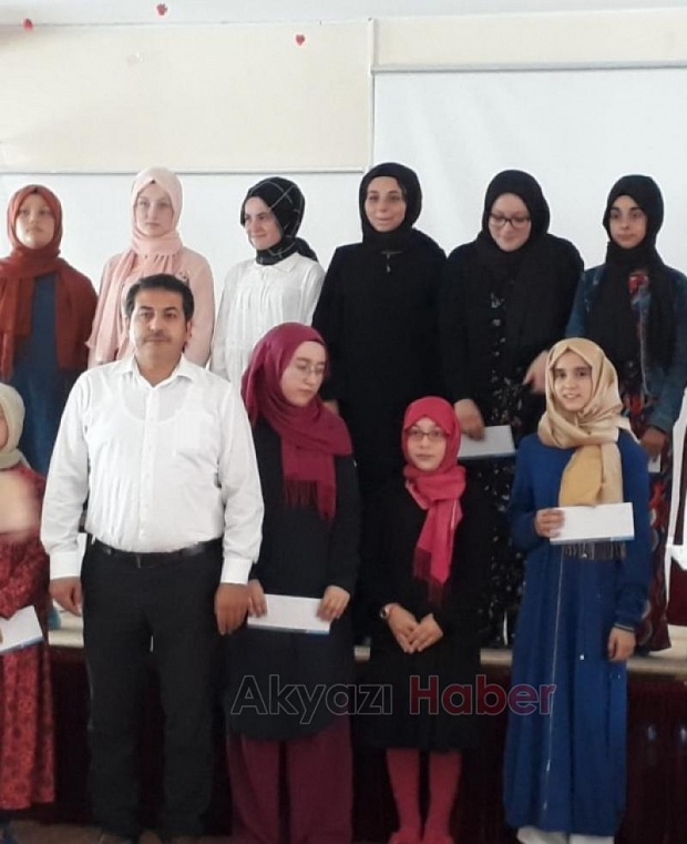 Yaz Kuran Kursları Bilgi Yarışmasında birinci Akyazıdan