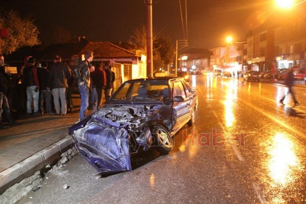 Yeni cami de trafik kazası