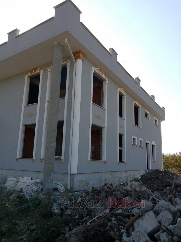 YENiDEN DiRiLiŞ KIZ KURAN KURSU YARDIMLARINIZI BEKLiYOR