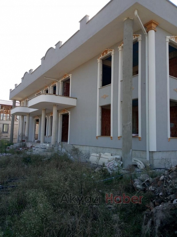YENiDEN DiRiLiŞ KIZ KURAN KURSU YARDIMLARINIZI BEKLiYOR