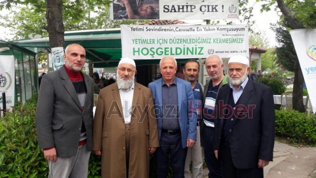 Yetim Gülerse Dünya Güler