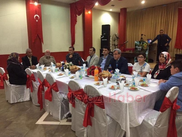 Yetimler İftarda Bir Araya Geldi