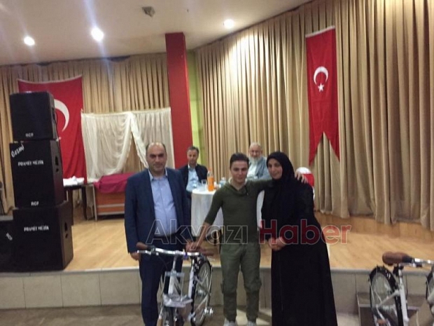 Yetimler İftarda Bir Araya Geldi