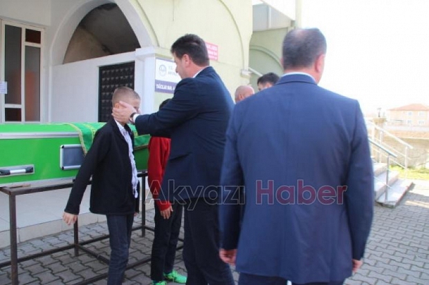 YILMAZ DOĞAN DUALARLA DEFNEDiLDi
