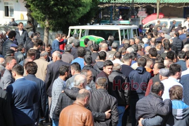 YILMAZ DOĞAN DUALARLA DEFNEDiLDi