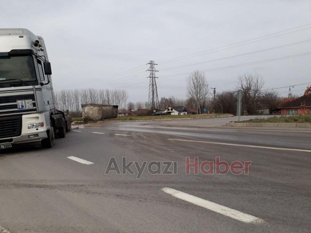 YÜKLÜ TANKER ORTA REFÜJE ÇIKARAK DEVRİLDİ 