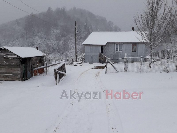 Yüksek Kesimlere Kar Yağışı Başladı