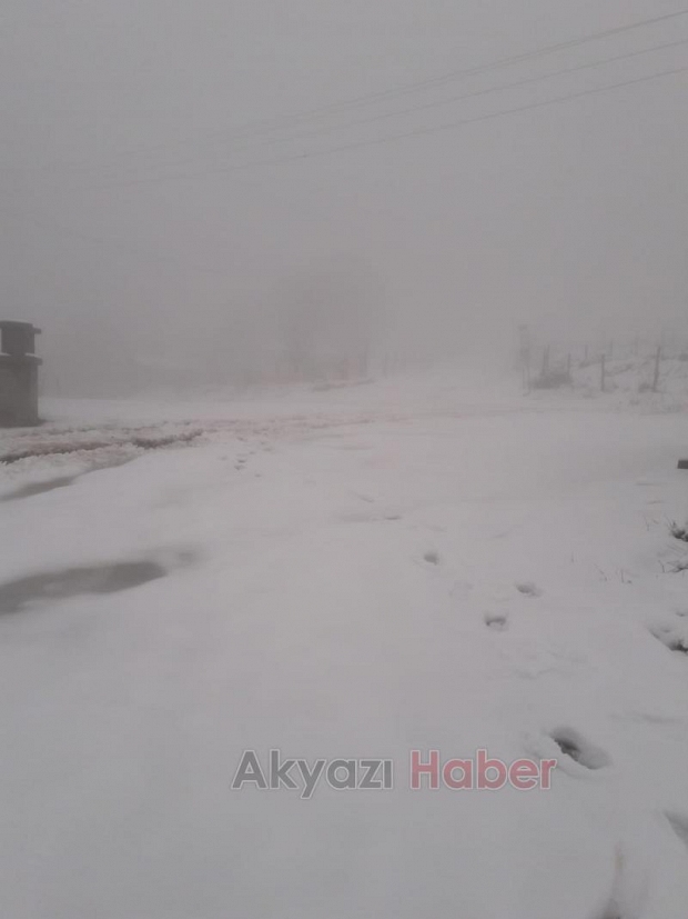 Yüksek Kesimlere Kar Yağışı Başladı