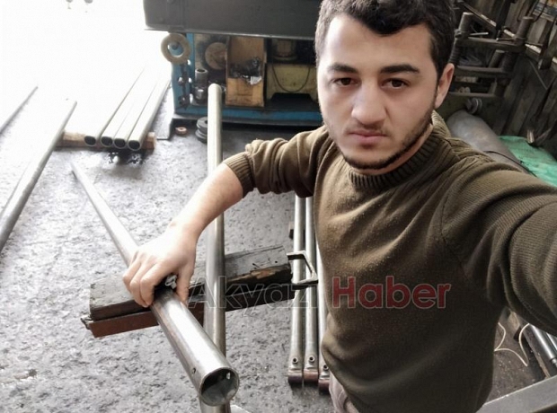 Yunanistan Büyükelçiliği önünde direkli tepki