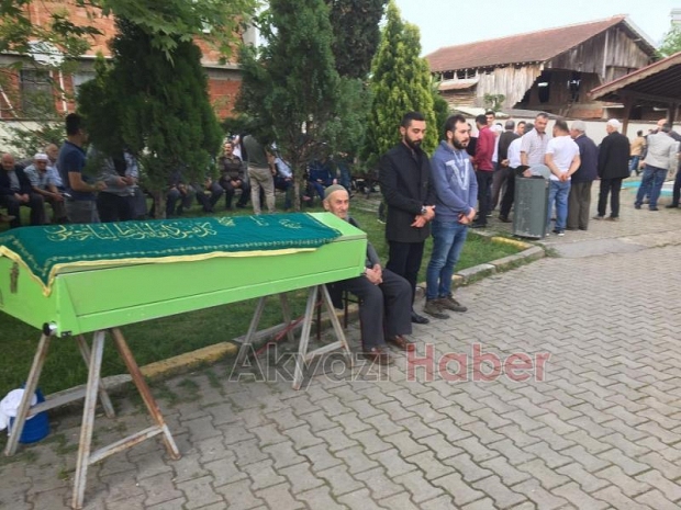 Yusuf Özmert Toprağa Verildi