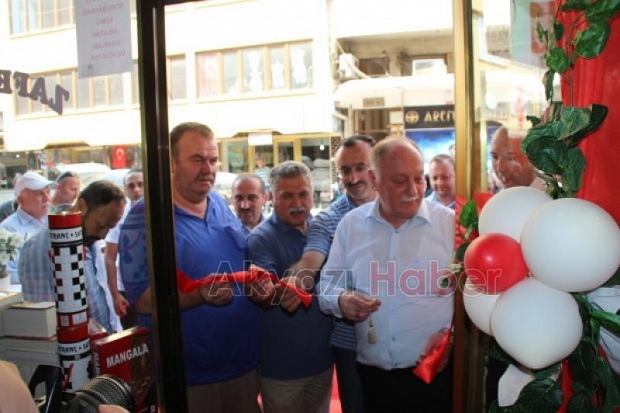 Zafer Kitabevi Dualarla Açıldı