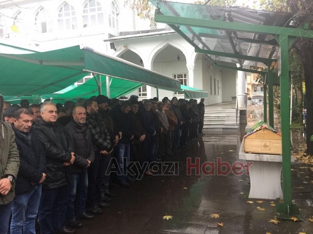 Zülfiye Birinci Dualarla Defnedildi